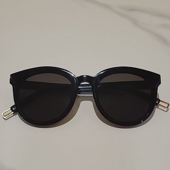 GENTLE MONSTER Accessories - Gentle Monster Black Peter Flatba Sunglasses